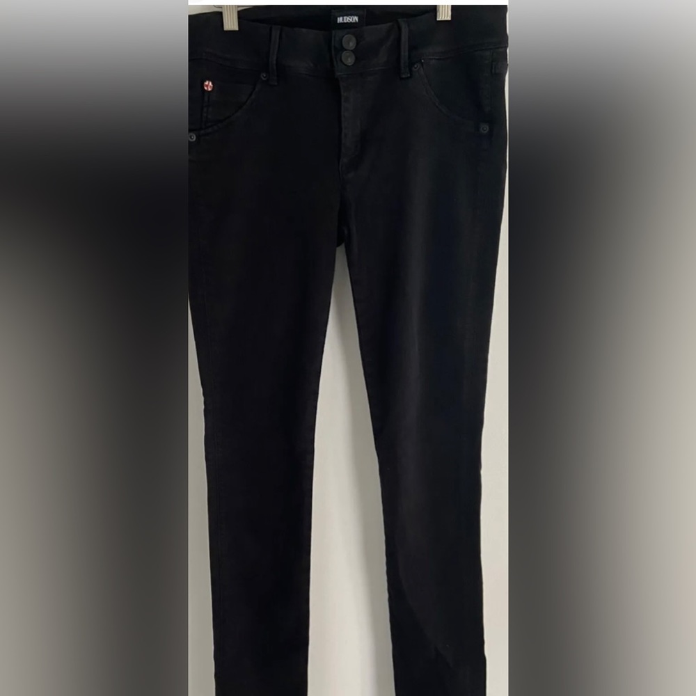 Women’s Hudson Collins Off Black Skinny Jeans Size 30 inseam 29” length 38”
